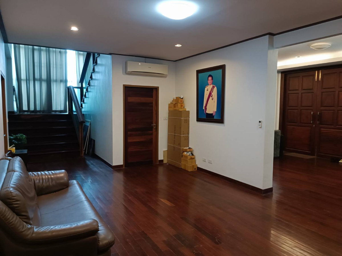 รูป SJD093 บ้านเดี่ยวหรู| รามอินทรา 5 บ้านเดี่ยวบนที่ดินขนาดใหญ่ 196 ตารางวา - รูปที่ 8/8