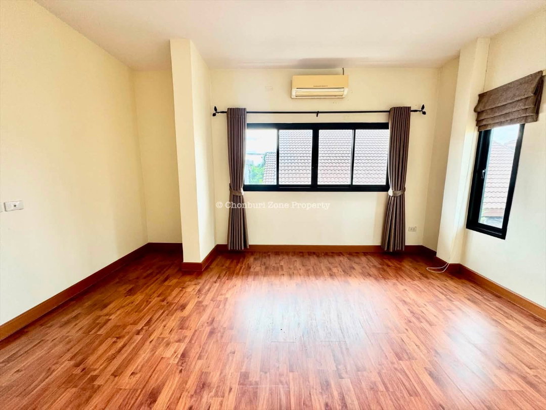 รูป ขายบ้านเดี๋ยวหลังใหญ่พร้อมที่ดินแปลงใหญ่ เก้ากิโล ศรีราชา - รูปที่ 25/39