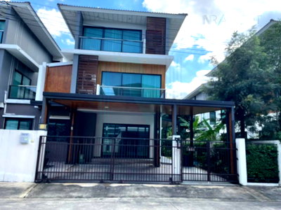 บ้านเดี่ยว ลาดพร้าว 107 : 📌 ขายบ้านแฝด โครงการ ศุภาลัย เอสเซ้นส์ ลาดพร้าว 3 ชั้น 4 ห้องนอน 4 ห้องน้ำ