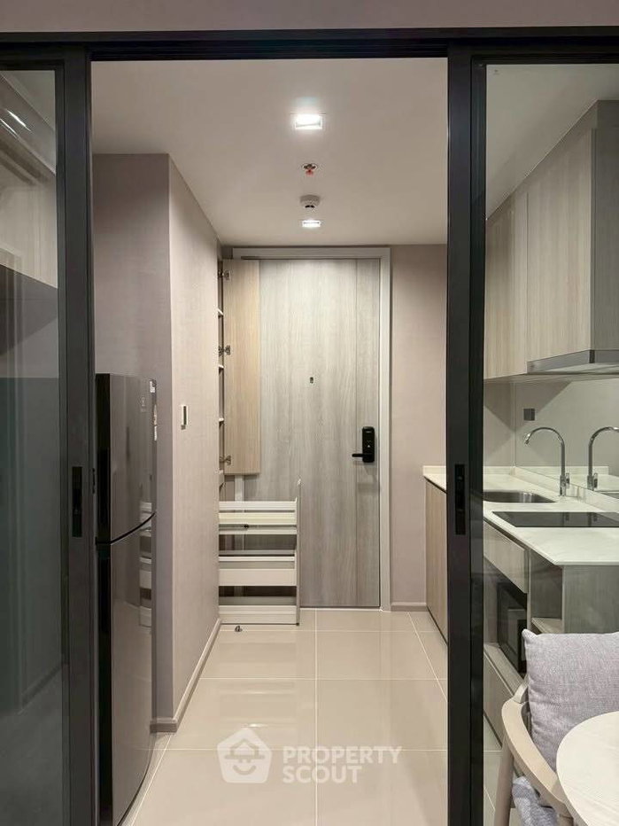 รูป ชั้น 15 ห้องชุด 1 ห้องนอน Reference Sathorn-Wongwianyai ใกล้ BTS วงเวียนใหญ่ 100 ม. (ID 3136266) - รูปที่ 12/18