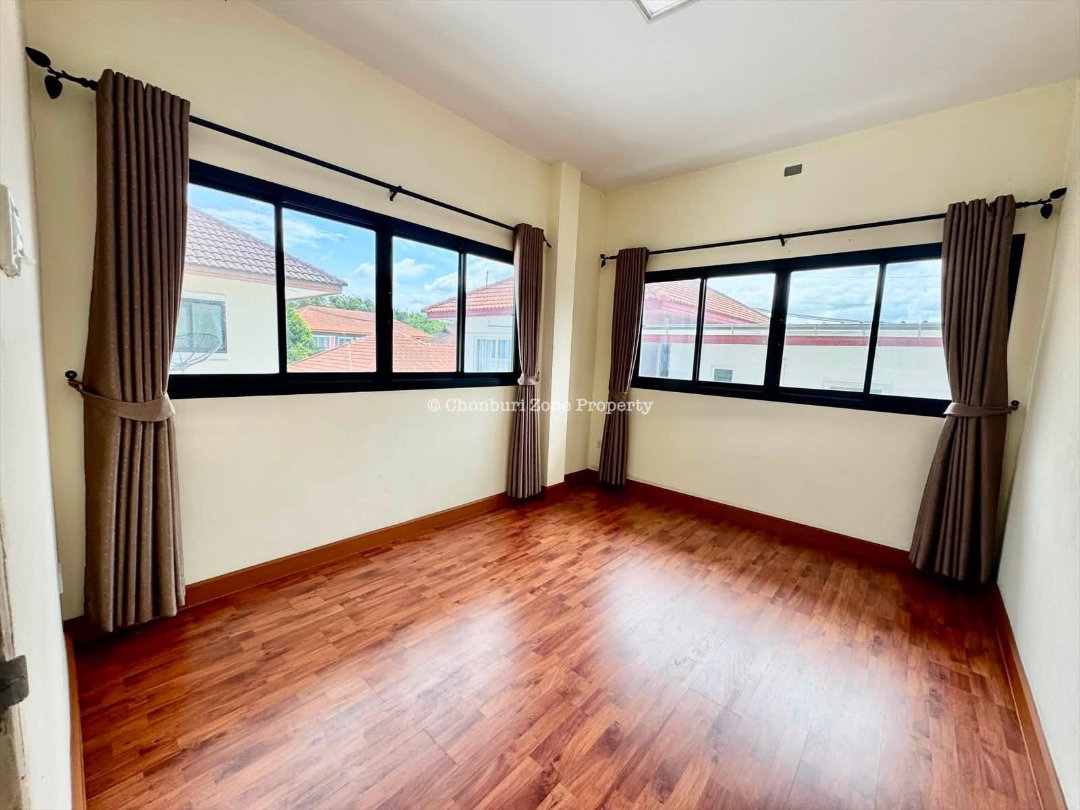 รูป ขายบ้านเดี๋ยวหลังใหญ่พร้อมที่ดินแปลงใหญ่ เก้ากิโล ศรีราชา - รูปที่ 29/39