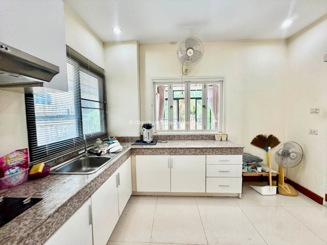 รูป ขายบ้านเดี๋ยวหลังใหญ่พร้อมที่ดินแปลงใหญ่ เก้ากิโล ศรีราชา - รูปที่ 12/39