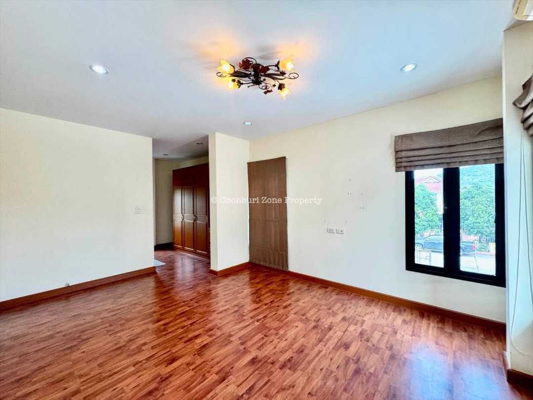 รูป ขายบ้านเดี๋ยวหลังใหญ่พร้อมที่ดินแปลงใหญ่ เก้ากิโล ศรีราชา - รูปที่ 2/39