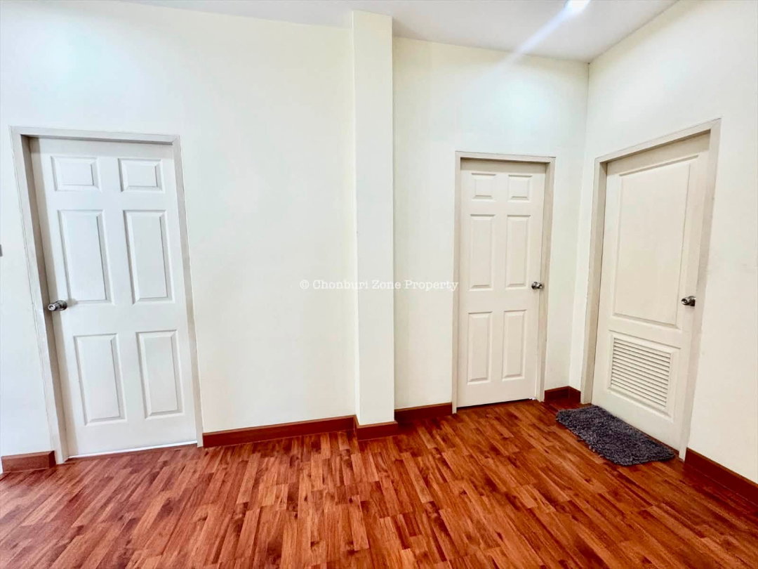 รูป ขายบ้านเดี๋ยวหลังใหญ่พร้อมที่ดินแปลงใหญ่ เก้ากิโล ศรีราชา - รูปที่ 27/39