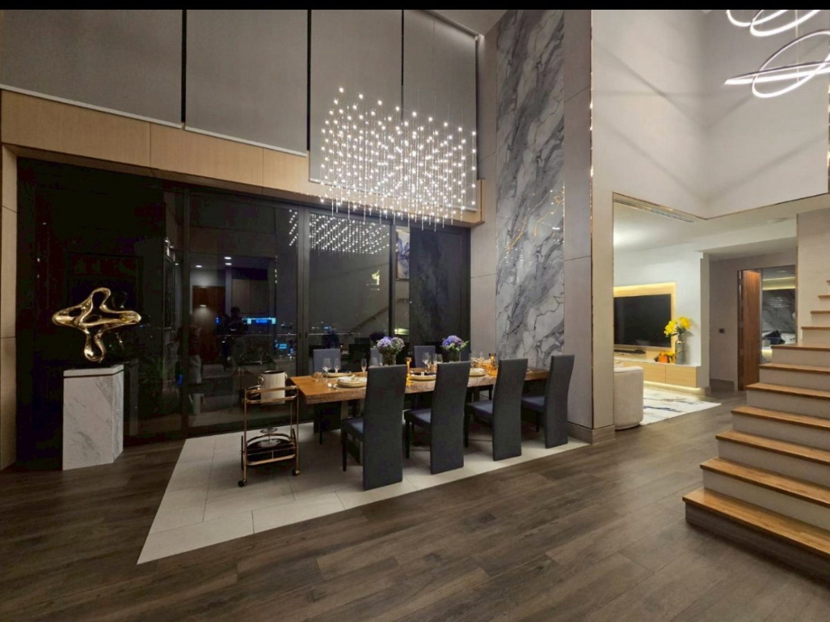 picture Ultra-Luxury Penthouse 4BR with Grand Kitchen @ The Esse Singha Complex – 145MB - 9/28