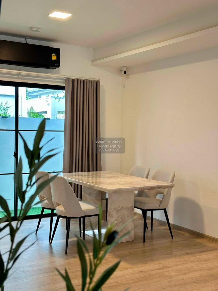รูป เช่าบ้าน วิลลาจจิโอ 3 ศรีนครินทร์ - บางนา บางแก้ว บางพลี สมุทรปราการ CX-166282 ✅ ทักไลน์ @connexproperty ตอบทันที ทีมงานมืออาชีพ ✅ - รูปที่ 4/12