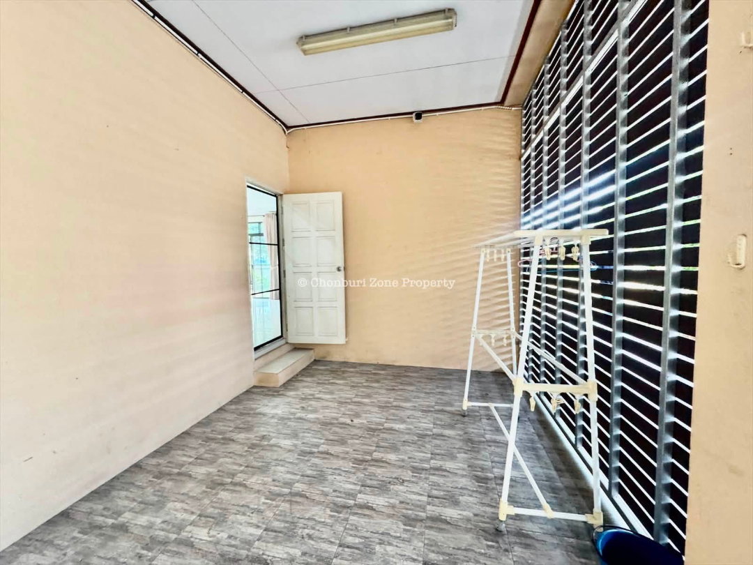 รูป ขายบ้านเดี๋ยวหลังใหญ่พร้อมที่ดินแปลงใหญ่ เก้ากิโล ศรีราชา - รูปที่ 16/39