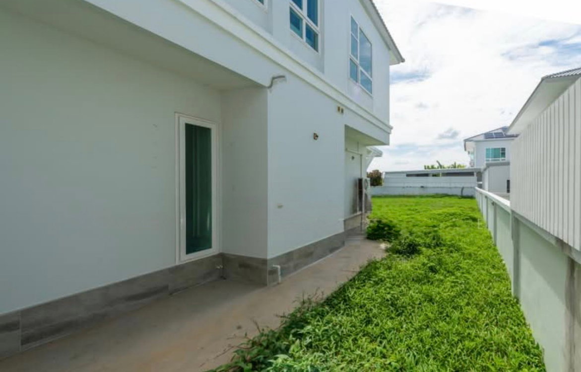 รูป 🏡✨ ให้เช่าบ้านเดี่ยวหรู พร้อมอยู่ | หมู่บ้านซื่อตรง พรีเมียม พระราม 2 – แสมดำ ✨บ้านแปลงใหญ่ พื้นที่สวนรอบบ้าน บิลท์อินทั้งหลัง เหมาะสำหรับครอบครัว - รูปที่ 20/21