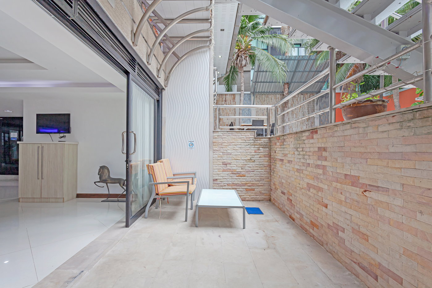 picture Spacious Pool Villa for Rent Pratumnak Pattaya - 13/30
