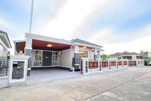 Family House for Rent East Pattaya Near International Schools
