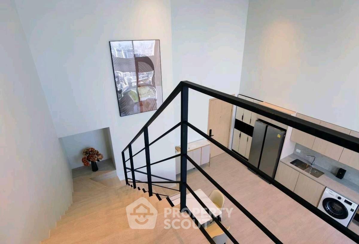 รูป คอนโด 2 ห้องนอน ชั้นสูง 25 108 ตร.ม. โครงการ The Lofts Silom ใกล้ BTS สถานีสุรศักดิ์ (400 ม.) (ID 3136252) - รูปที่ 11/13