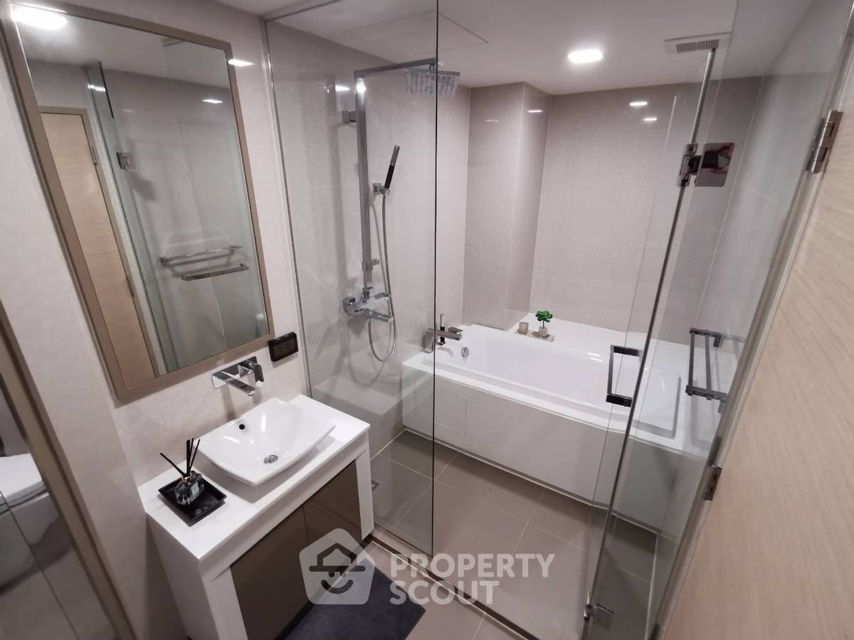 รูป คอนโด 2 ห้องนอน 82 ตร.ม. ขาย ที่ LIV @ 49 ใกล้ BTS ทองหล่อ (ID 3116043) - รูปที่ 35/42