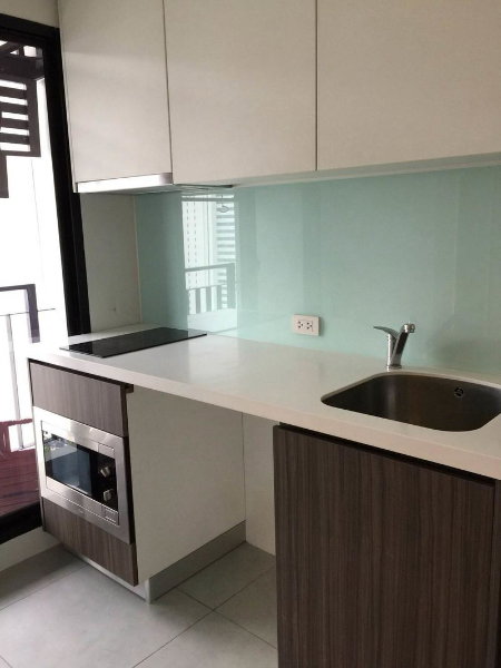 รูป Sathorn-Riverfront Living: 1BR at Urbano Absolute – Only 4.11MB - รูปที่ 5/8