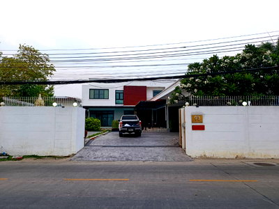 บ้านเดี่ยว BTS วัดพระศรีมหาธาตุ : SJD093 บ้านเดี่ยวหรู| รามอินทรา 5 บ้านเดี่ยวบนที่ดินขนาดใหญ่ 196 ตารางวา 