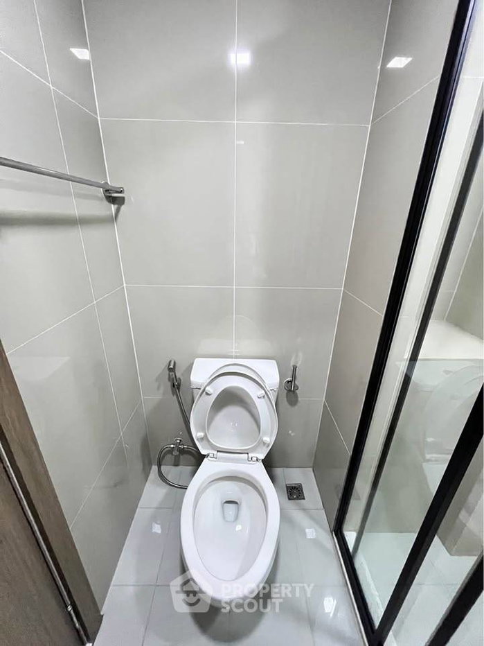 รูป คอนโด 1 ห้องนอน เช่า ที่ เดอะ มูฟ ราม 22 โซนรามคำแหง ใกล้หัวหมาก (ID 3135320) - รูปที่ 8/16