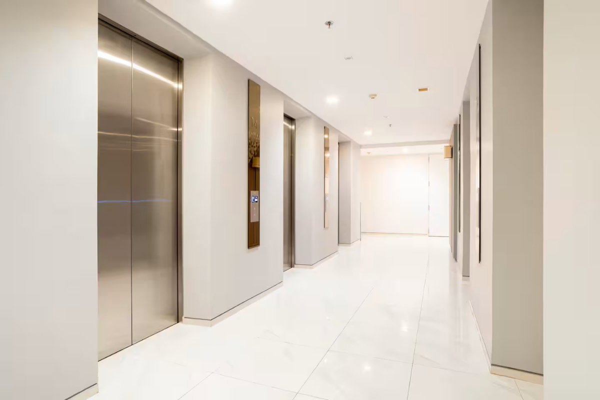รูป เจ้าของขายด่วน! Hyde Sukhumvit 11 ห้องพร้อมอยู่ ใกล้ BTS นานา 450 ม. ราคาเพียง 7.3 ล้านบาท - รูปที่ 20/28