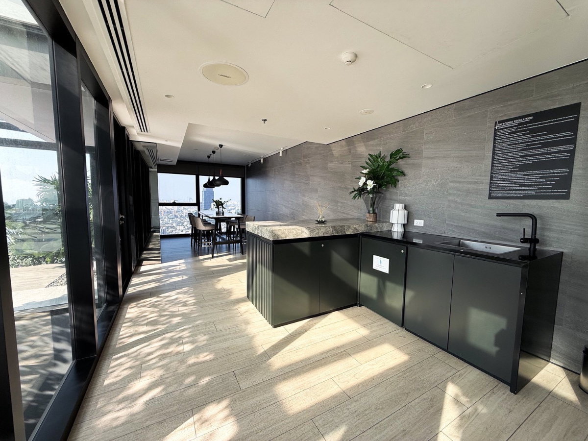 รูป RARE FIND: 1BR DUPLEX @ THE LOFTS SILOM – ONLY 12MB - รูปที่ 31/31