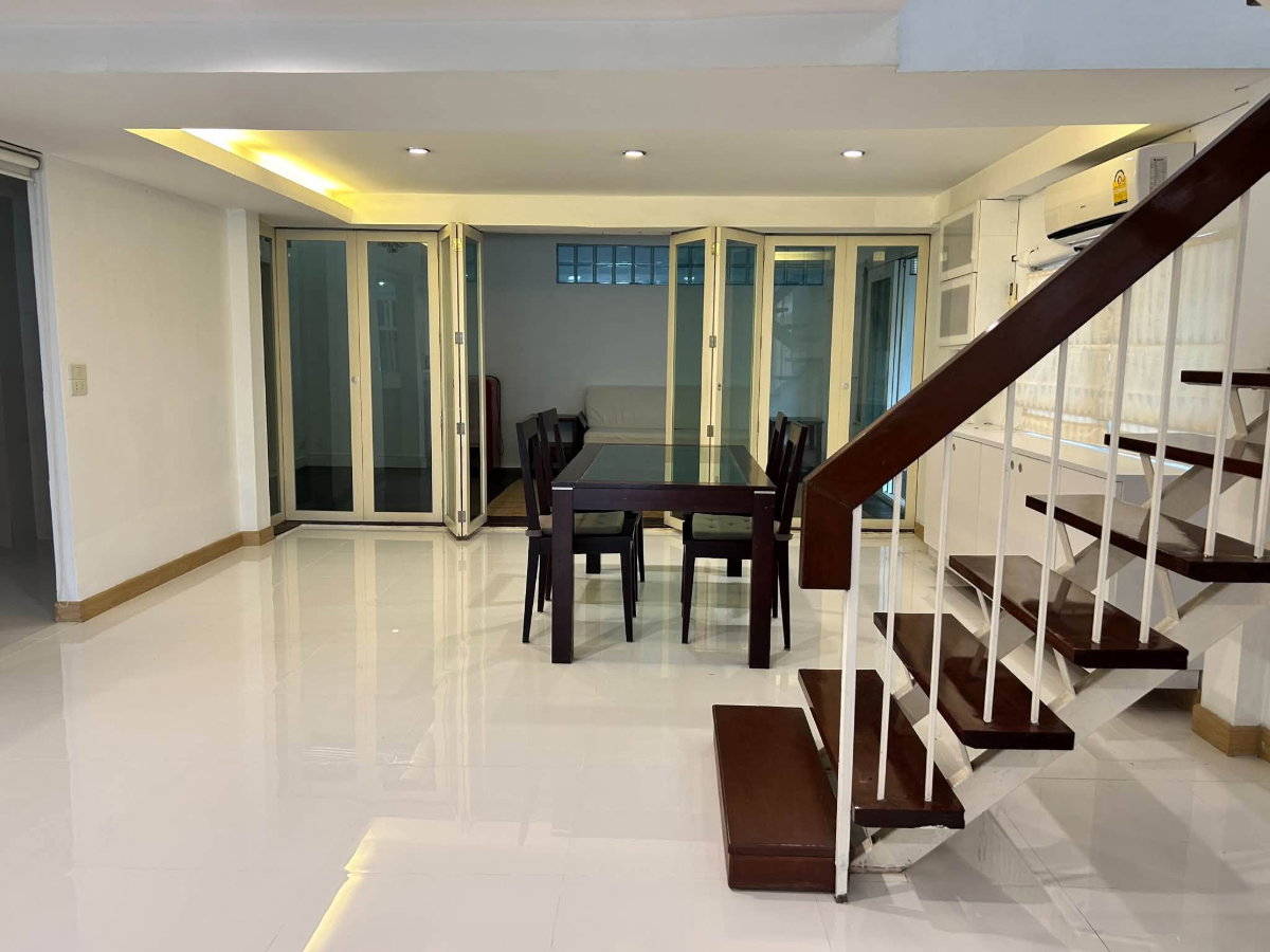 รูป ND1050 ✨บ้านเดี่ยวให้เช่า  Home Office พระราม 9 ซอย 43 🏡 - รูปที่ 5/14