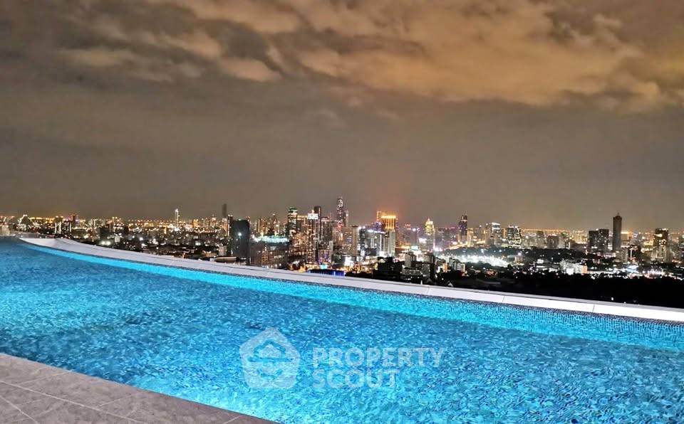 รูป ราคาคุ้มค่า ห้องนอน 1 ห้อง The Lumpini 24 ใกล้ BTS พร้อมพงษ์ (ID 3138212) - รูปที่ 1/10