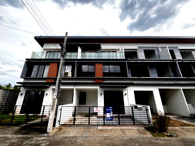 ทาวน์โฮมให้เช่า : RPP062🏡M9 Avenue พระราม 2 – ท่าข้าม | ทาวน์โฮม 3 ชั้น ทำเลดี ใกล้พระราม 2✨
