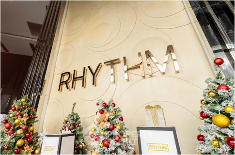 คอนโด 2 ห้องนอน Rhythm Sathorn ใกล้ BTS สะพานตากสิน 300 ม. (ID 3138689)