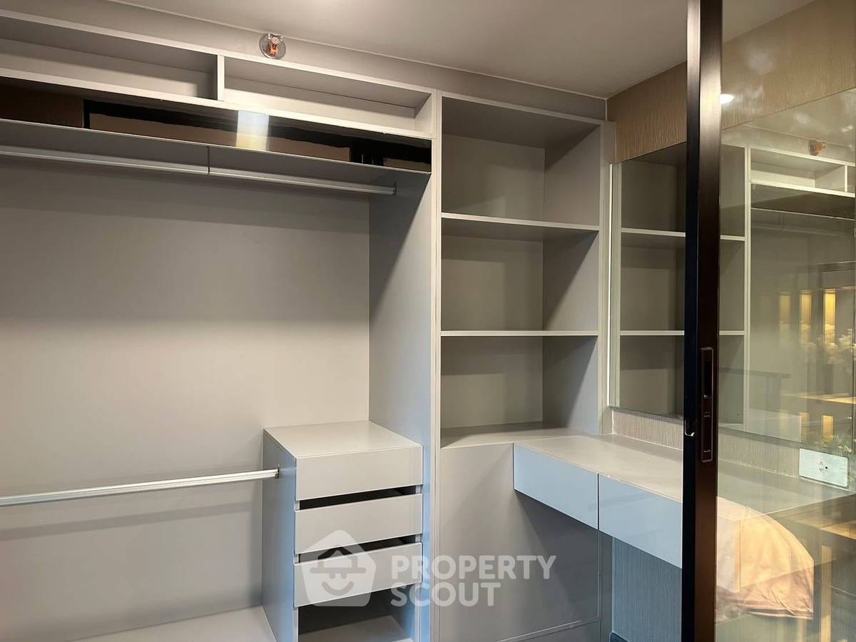 รูป คอนโดมิเนียม 2 ห้องนอน ชั้น 16 ขนาด 44 ตร.ม. KnightsBridge Space Rama 9 ใกล้ MRT พระราม 9 300 ม. (ID 3139386) - รูปที่ 22/25