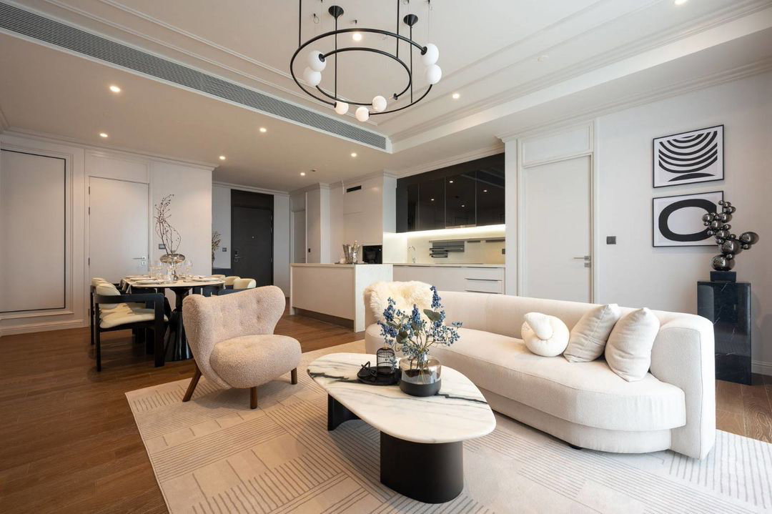 รูป MUNIQ 🔥 RARE FREEHOLD IN LANGSUAN CORNER UNIT| 72.6MB 🔥 - รูปที่ 2/18