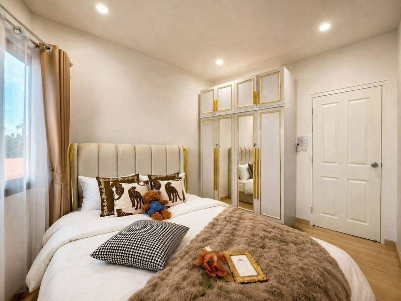 picture Dog-Friendly Corner Townhome for Rent North Pattaya - 9/17