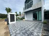 listing thumbnail image 17