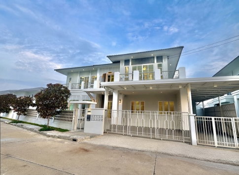 🏡✨ ให้เช่าบ้านเดี่ยวหรู พร้อมอยู่ | หมู่บ้านซื่อตรง พรีเมียม พระราม 2 – แสมดำ ✨บ้านแปลงใหญ่ พื้นที่สวนรอบบ้าน บิลท์อินทั้งหลัง เหมาะสำหรับครอบครัว