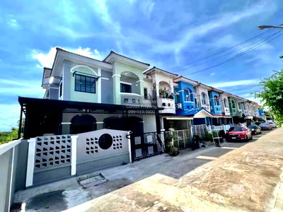Townhouses for sale : For Sale Townhouse/Townhome  , Siriwan-Chuan Chom Village Bang Kruai - Sai Noi , corner unit , Bang Bua Thong , Bang Bua Thong , Nonthaburi , CX-166608 ✅ Live chat with us ADD LINE @connexproperty ✅