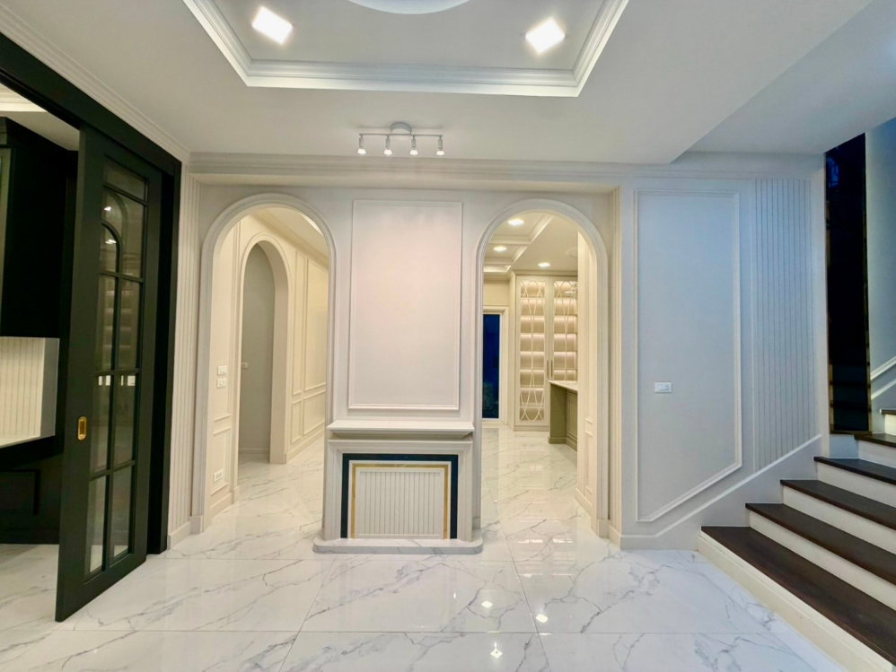 รูป 🏡✨ ให้เช่าบ้านเดี่ยวหรู พร้อมอยู่ | หมู่บ้านซื่อตรง พรีเมียม พระราม 2 – แสมดำ ✨บ้านแปลงใหญ่ พื้นที่สวนรอบบ้าน บิลท์อินทั้งหลัง เหมาะสำหรับครอบครัว - รูปที่ 3/21