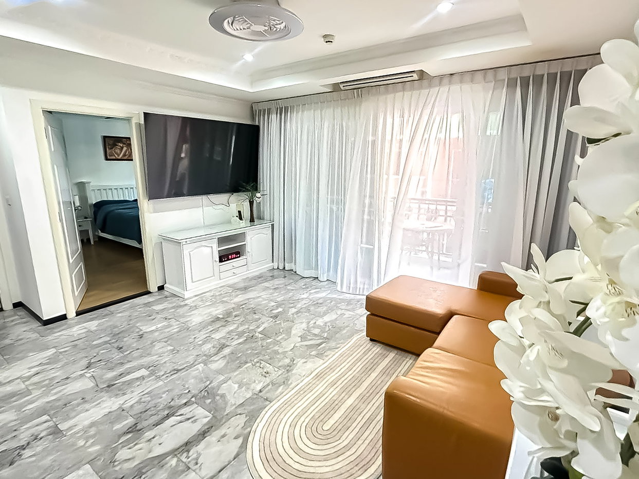 รูป Siam Oriental Twins Condo for Rent Pratumnak Pattaya 1 Bed - รูปที่ 1/7