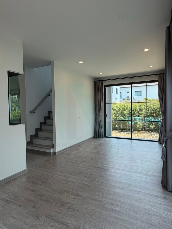 รูป ขายบ้านเดี่ยว โครงการ สราญสิริ รามคำแหง 2 ชั้น 3 ห้องนอน 3 ห้องน้ำ - รูปที่ 4/8