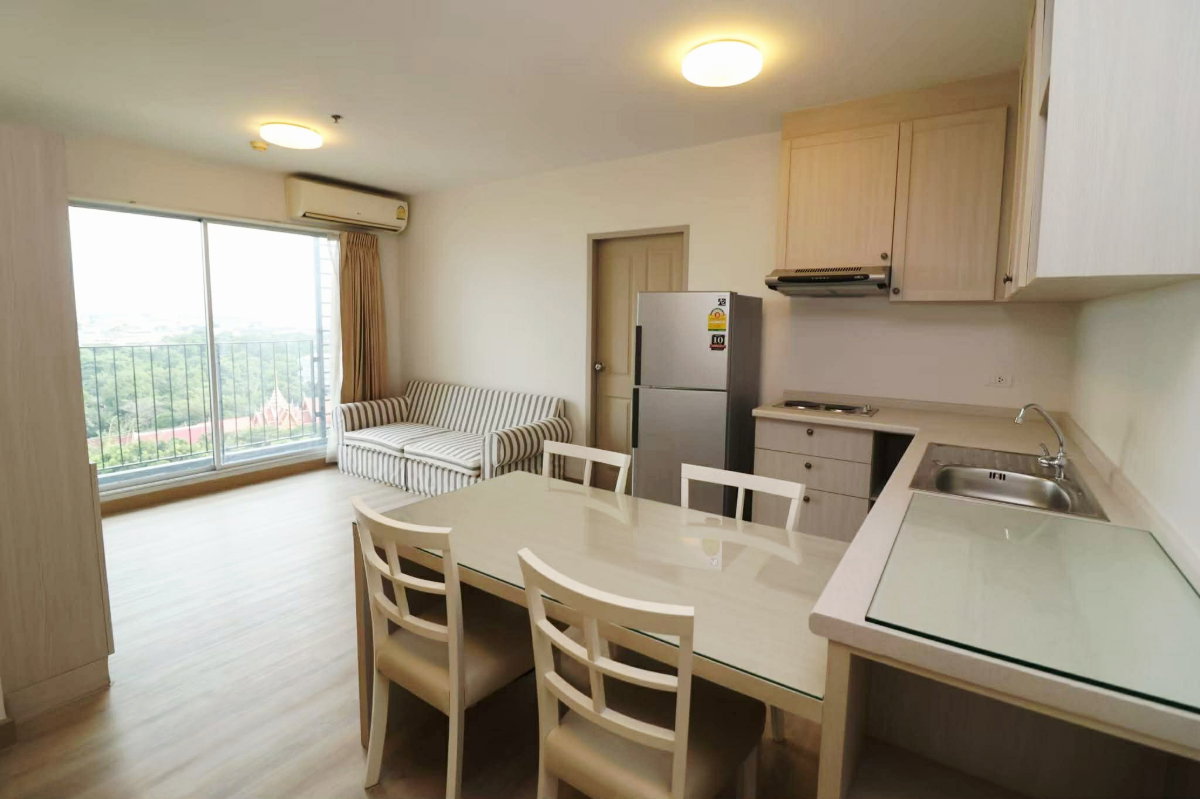 แต่งใหม่เอี่ยม ทาสี เปลี่ยนพื้น เปลี่ยนโซฟา! 2 Bed 59 ตร.ม. ชั้น 10 วิวสวย ลมเย็นสบาย ✨