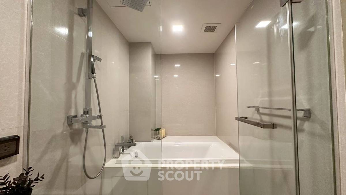 รูป คอนโด 2 ห้องนอน 82 ตร.ม. ขาย ที่ LIV @ 49 ใกล้ BTS ทองหล่อ (ID 3116043) - รูปที่ 24/42