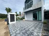listing thumbnail image 17