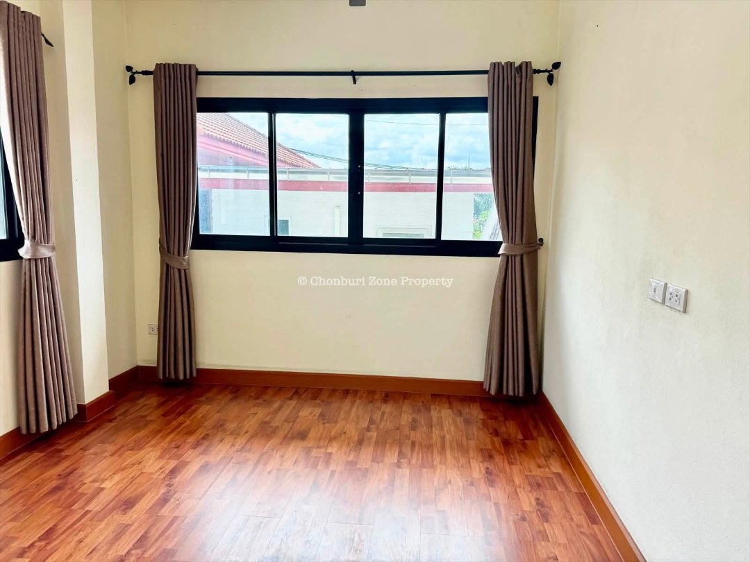 รูป ขายบ้านเดี๋ยวหลังใหญ่พร้อมที่ดินแปลงใหญ่ เก้ากิโล ศรีราชา - รูปที่ 7/39