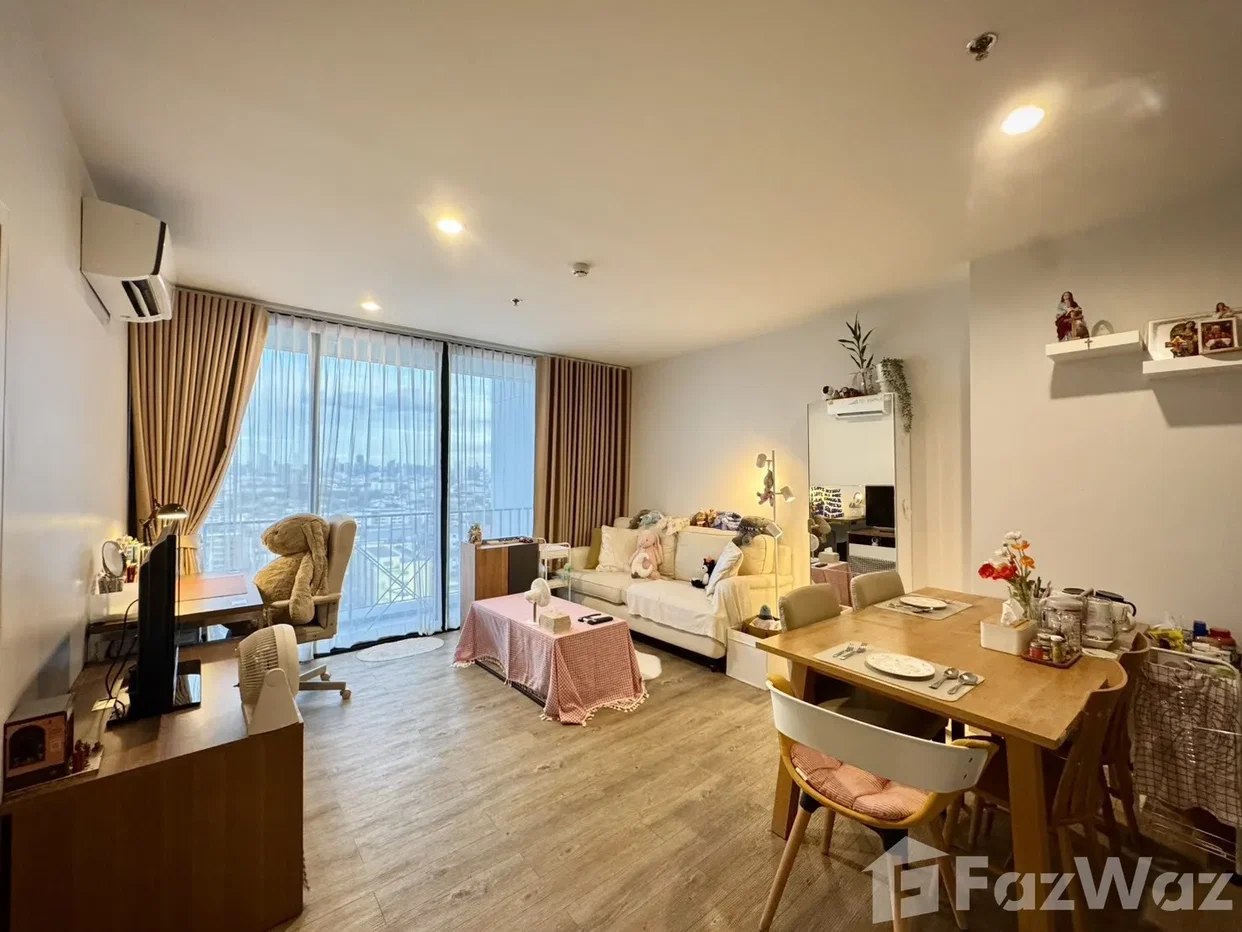 picture 1BR corner unit with garden view 6631053 - 2/20