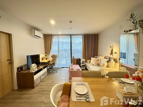 1BR corner unit with garden view 6631053