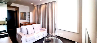 Condos for sale : 2-BR Condo At The Edge Sukhumvit 23, 200m to MRT Sukhumvit (ID 3136856)