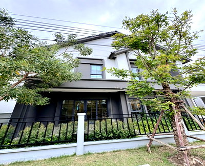 Houses for rent Samut Prakarn : svs368 For Rent: 2-Story Detached House, Centro Bangna
