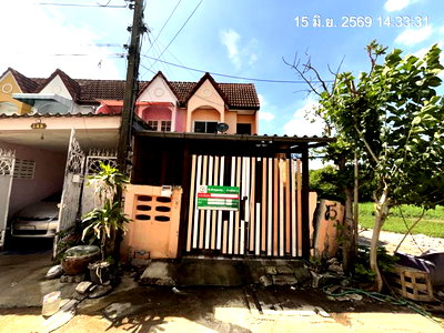 Townhouses for sale Bangkok : TOWN HOUSE 26.3 Sq.w. Khlong Sam Wa Bangkok for 1.9M