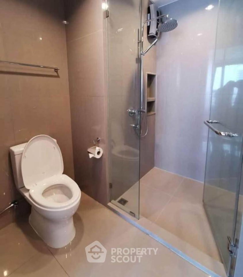 รูป คอนโด 2 ห้องนอน Rhythm Sukhumvit 42 ใกล้ BTS เอกมัย 200 ม. (ID 3143854) - รูปที่ 9/10