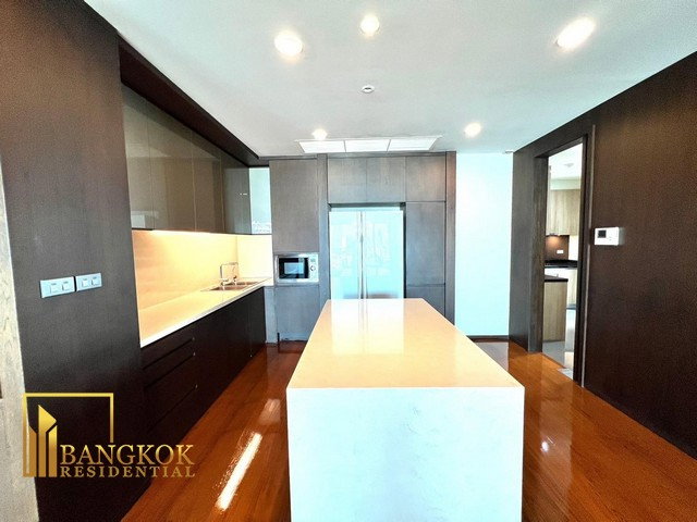 รูป Parco Condo | 4 Bedroom Luxury Condo For Rent in Sathorn - BR16580CD - รูปที่ 8/47