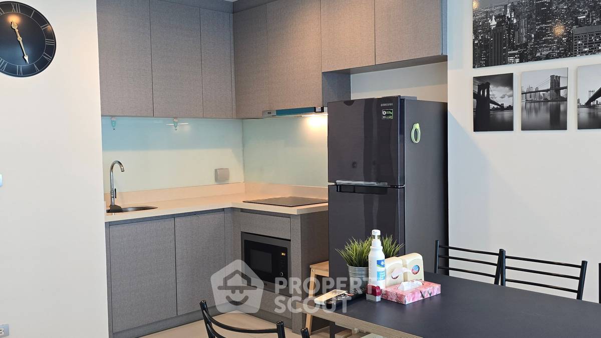 รูป คอนโด 2 ห้องนอน ขาย Rhythm Sukhumvit 36-38 ใกล้ BTS ทองหล่อ 300 ม. (ID 2733845) - รูปที่ 3/17
