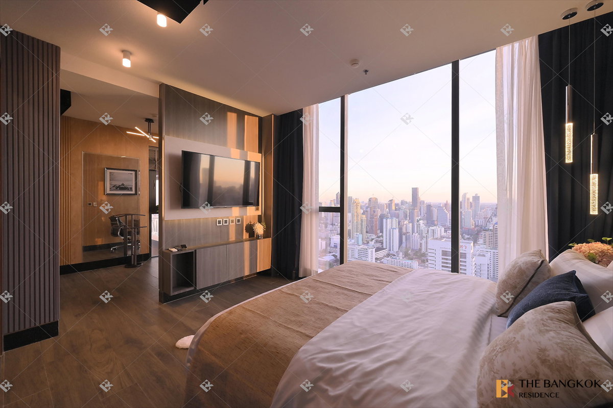 picture 🌆 Iconic High-Floor Penthouse at The Esse at Singha Complex - 20/30