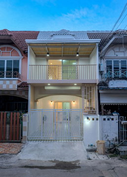 🏡 ขายบ้าน – หมู่บ้านมนวดี (วัดลาดปลาดุก) ✨ รีโนเวทใหม่ แต่งสวย พร้อมเข้าอยู่ทันที