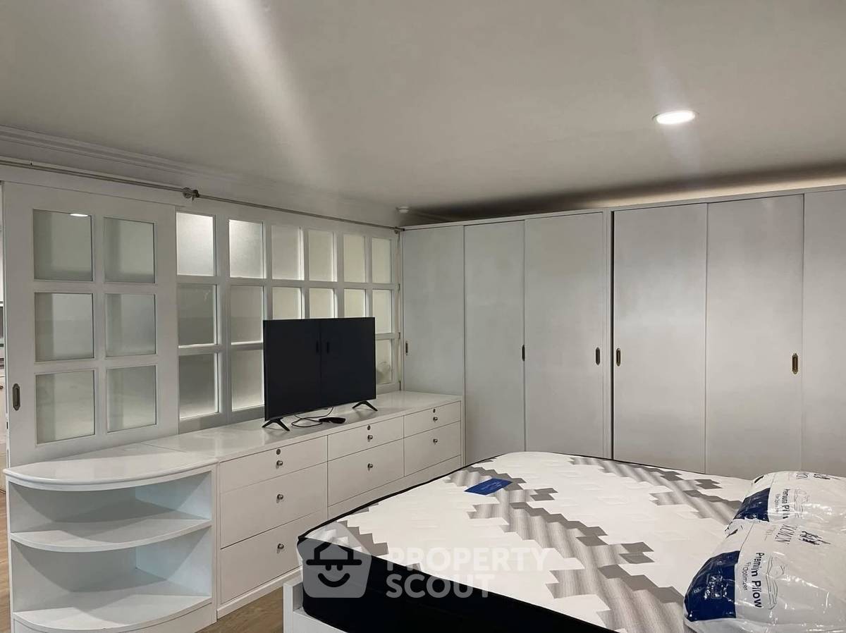 รูป คอนโด 2 ห้องนอน ใน Diamond Tower ใกล้ BTS ช่องนนสี่ 90 ม. (ID 3101349) - รูปที่ 12/15