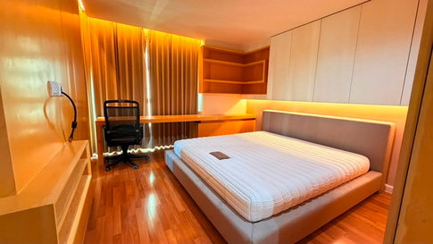 P-9666 For Rent: Lumpini Place Rama 9–Ratchada | Spacious 2-Bedroom Unit | City View | Near MRT Rama 9 | Ready to Move In📞 Line ID: @easycondoplus 